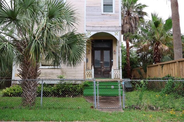 919 Winnie Street, Galveston, TX 77550
