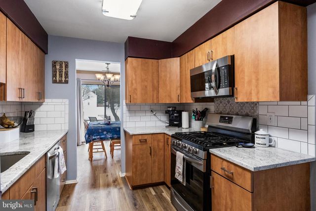 7 MARJORAM DR, Lumberton, NJ 08048