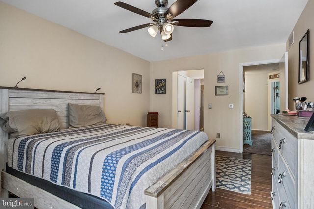 7 MARJORAM DR, Lumberton, NJ 08048