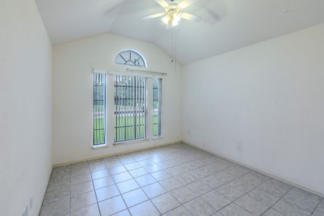 127 Mcalister Road, Burleson, TX 76028