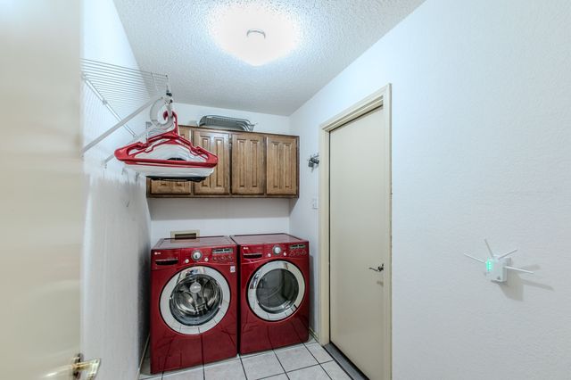 127 Mcalister Road, Burleson, TX 76028