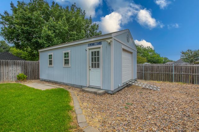 127 Mcalister Road, Burleson, TX 76028
