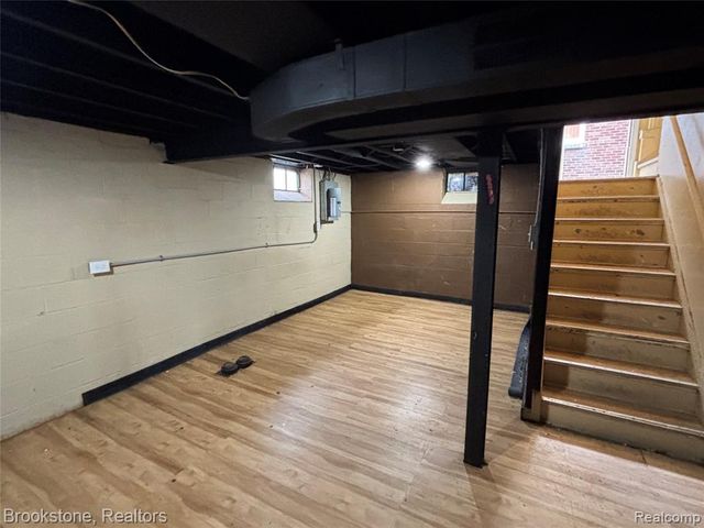 10222 Beaconsfield Street, Detroit, MI 48224