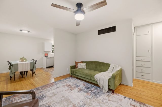 434 S Western Ave, Haysville, KS 67060