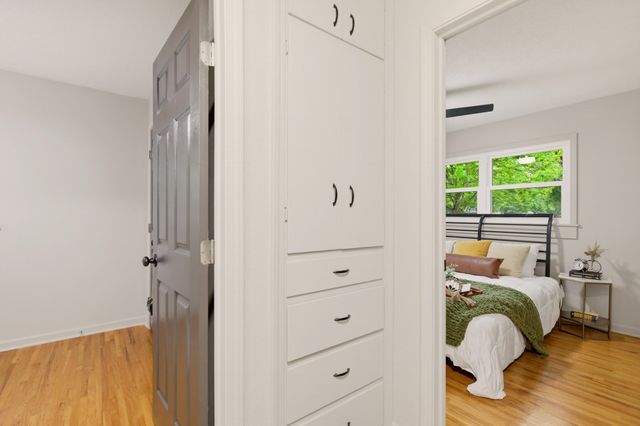 434 S Western Ave, Haysville, KS 67060