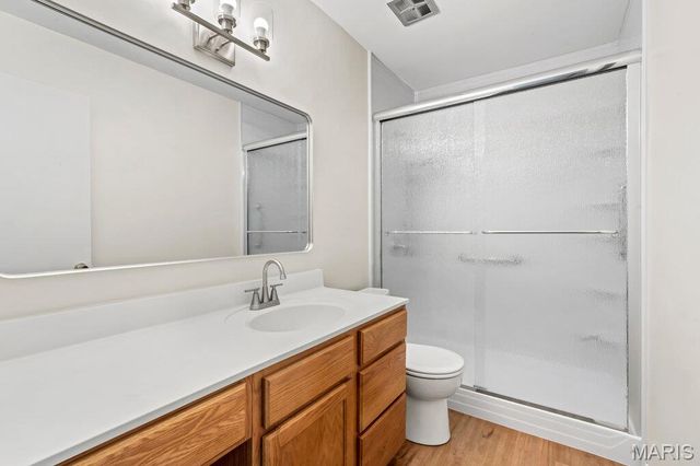 2744 Blackforest Drive, Oakville, MO 63129