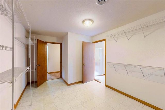 22535 S 1408th Road, Moundville, MO 64771