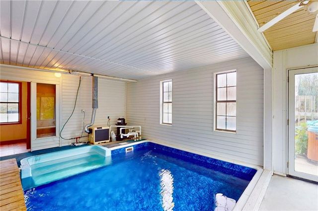 22535 S 1408th Road, Moundville, MO 64771