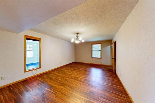 22535 S 1408th Road, Moundville, MO 64771