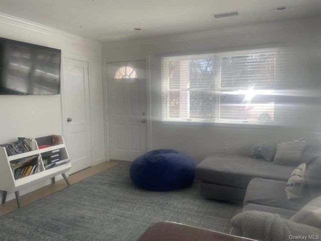 35 Maple Street, Westhampton Beach, NY 11978