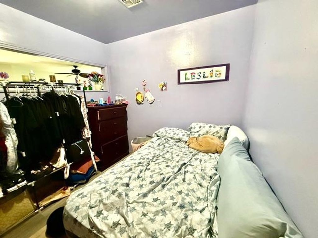Image 14 of property listing at 2103 Floral Avenue, Selma, CA 93662