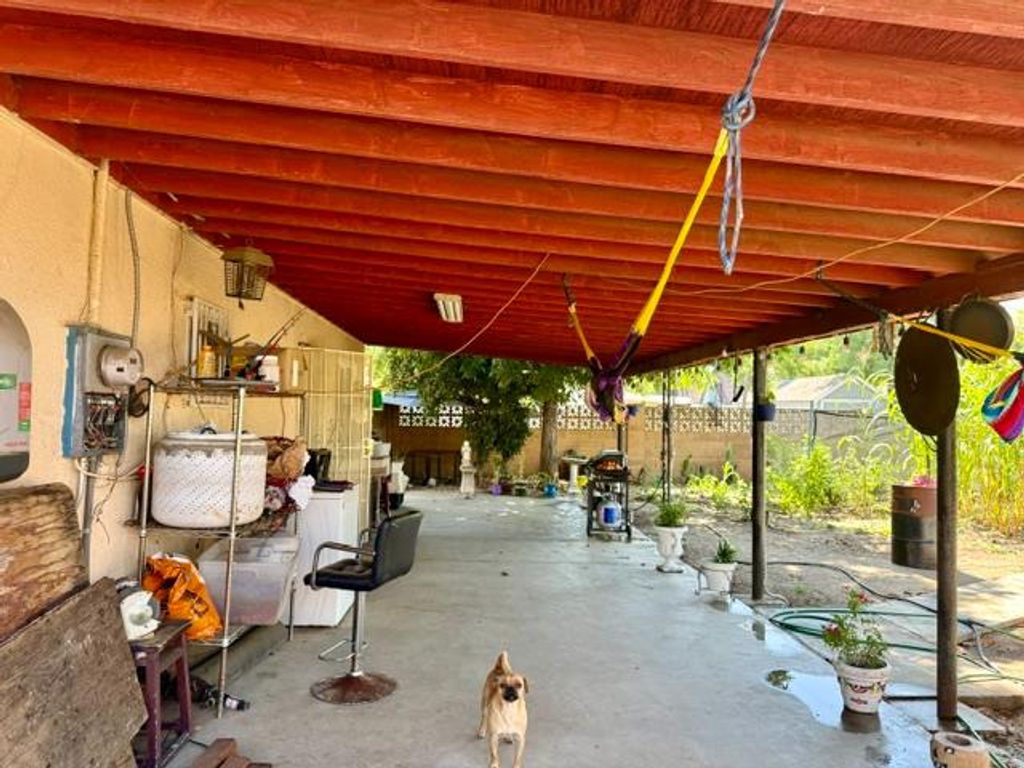 Image 19 of property listing at 2103 Floral Avenue, Selma, CA 93662