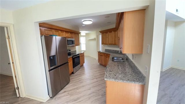 4903 Cypress Point CIR, Virginia Beach, VA 23455