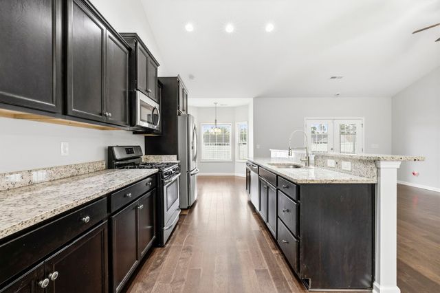309 Barony Dr., Conway, SC 29526