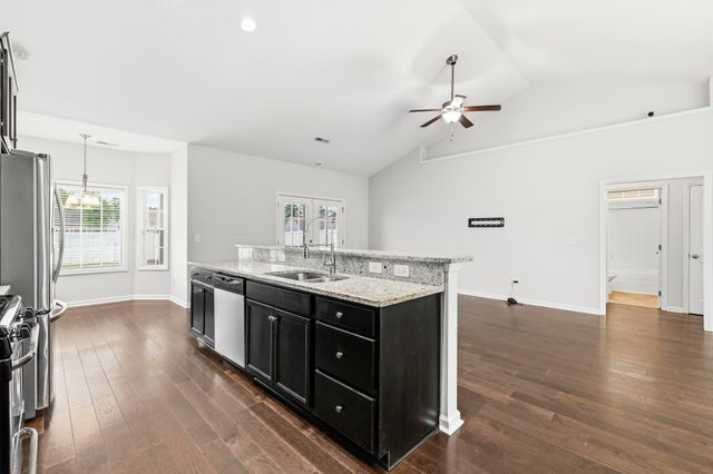 309 Barony Dr., Conway, SC 29526