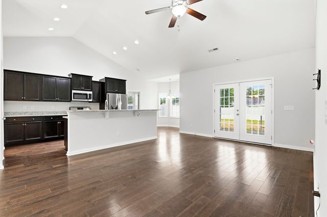 309 Barony Dr., Conway, SC 29526