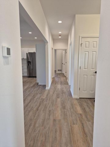 3360 E Grange AVENUE, Cudahy, WI 53110