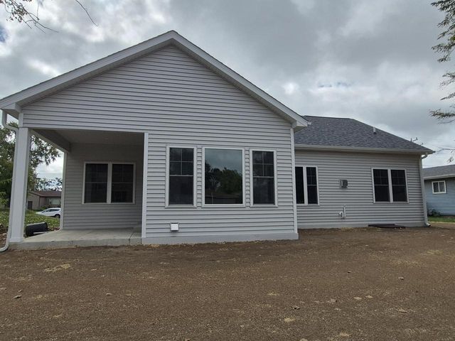 3360 E Grange AVENUE, Cudahy, WI 53110