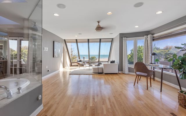 5747 N Sheridan Road GH, Chicago, IL 60660