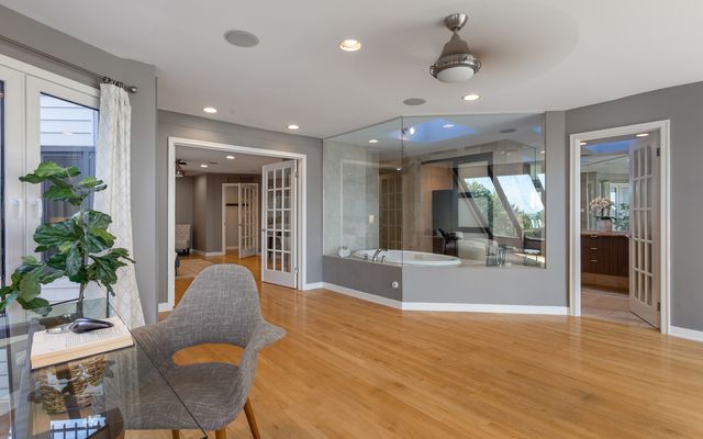 5747 N Sheridan Road GH, Chicago, IL 60660