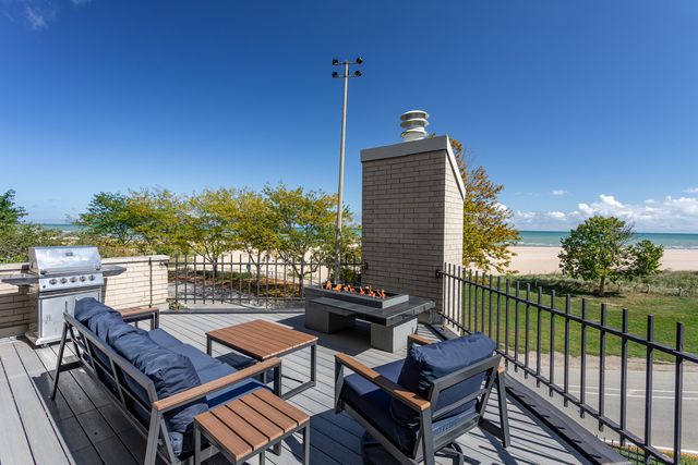 5747 N Sheridan Road GH, Chicago, IL 60660