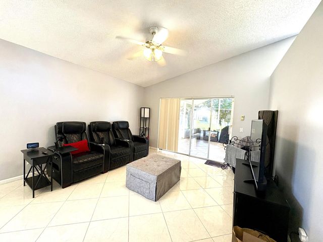 3771 Newport Avenue, Boynton Beach, FL 33436