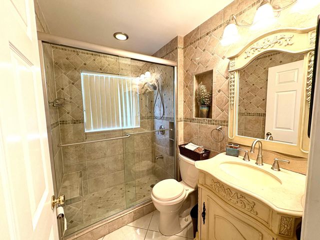 3771 Newport Avenue, Boynton Beach, FL 33436