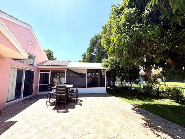 3771 Newport Avenue, Boynton Beach, FL 33436
