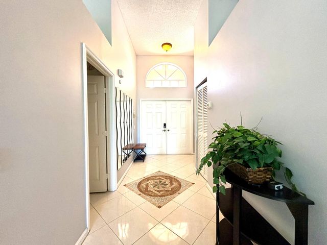 3771 Newport Avenue, Boynton Beach, FL 33436