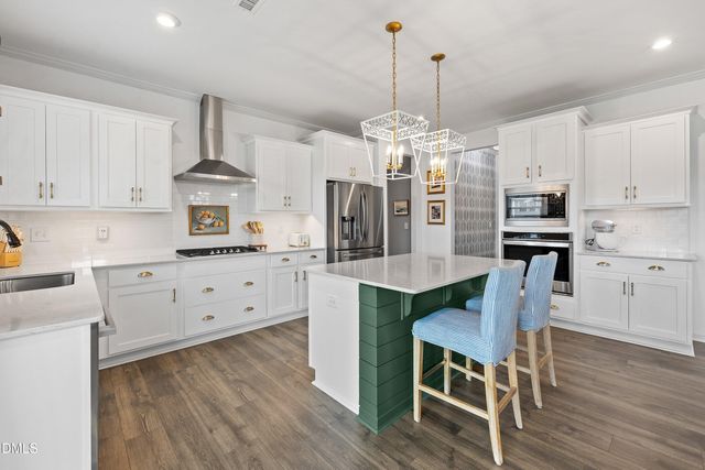 320 Long Lake Drive, Fuquay Varina, NC 27526