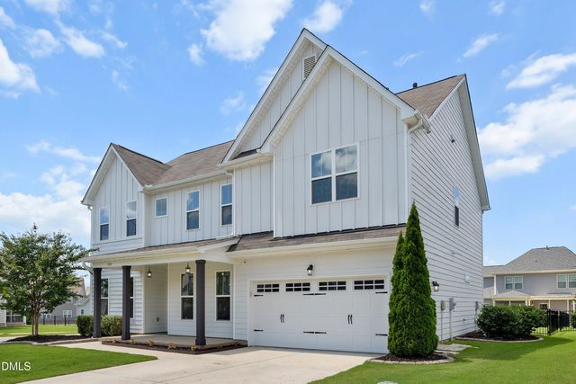 320 Long Lake Drive, Fuquay Varina, NC 27526