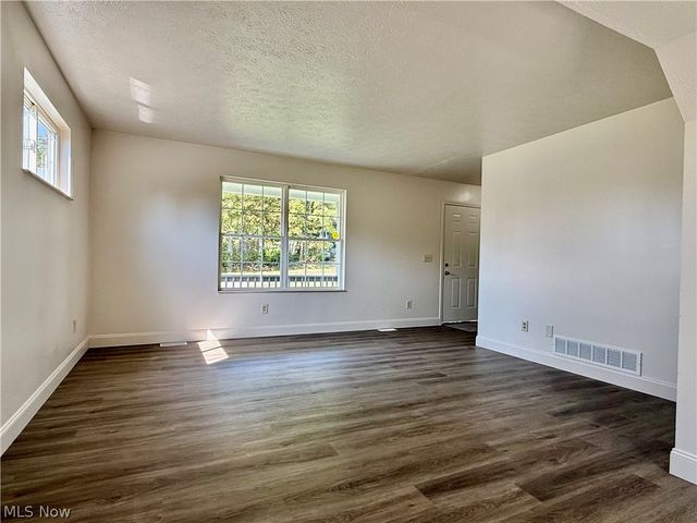 241 Reed Avenue, Campbell, OH 44405