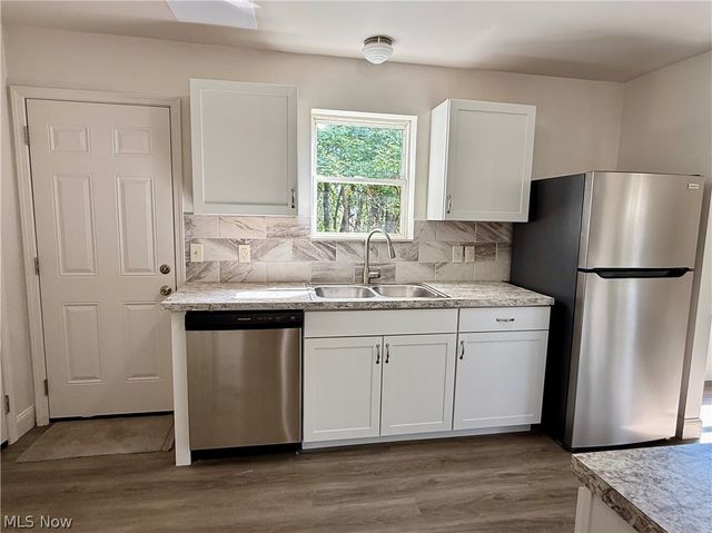 241 Reed Avenue, Campbell, OH 44405