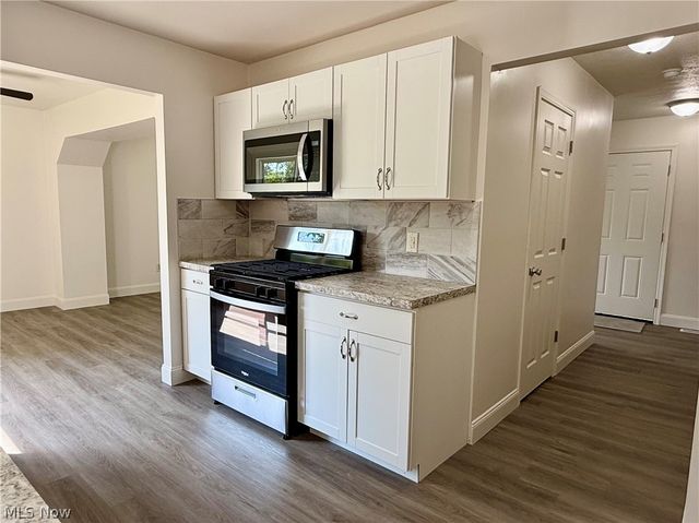 241 Reed Avenue, Campbell, OH 44405