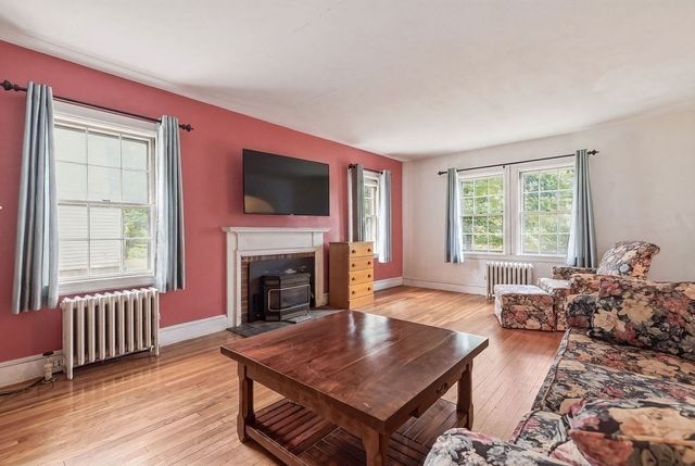 1248 Pleasant St, Brockton, MA 02301