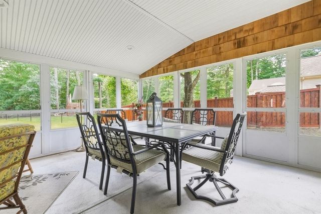 1248 Pleasant St, Brockton, MA 02301