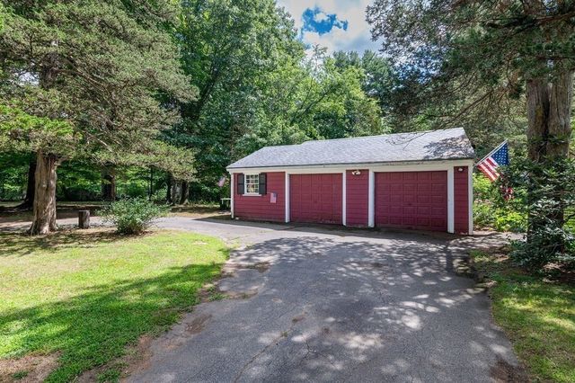 1248 Pleasant St, Brockton, MA 02301