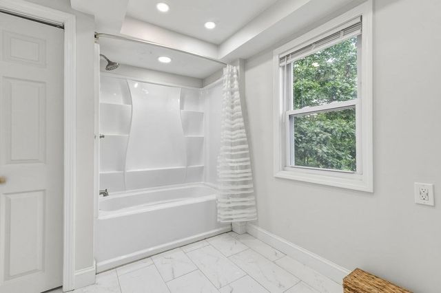 1248 Pleasant St, Brockton, MA 02301