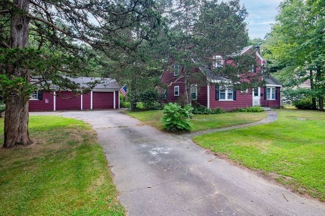 1248 Pleasant St, Brockton, MA 02301