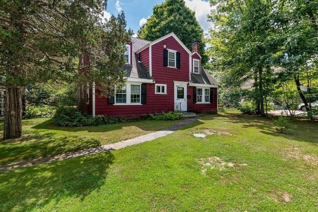 1248 Pleasant St, Brockton, MA 02301