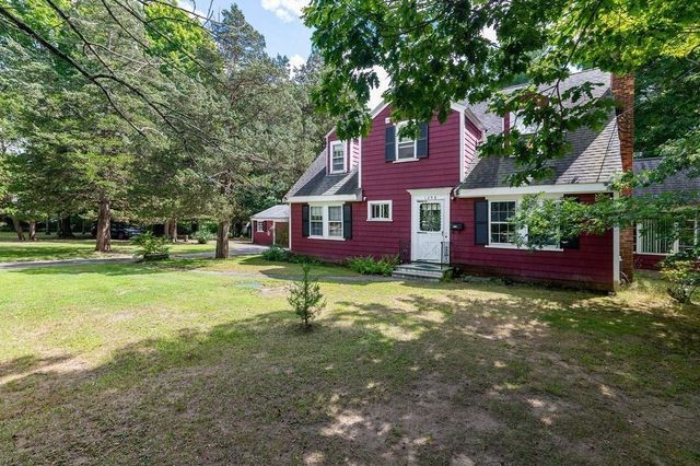 1248 Pleasant St, Brockton, MA 02301