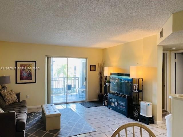 8580 SW 212th St 304, Cutler Bay, FL 33189
