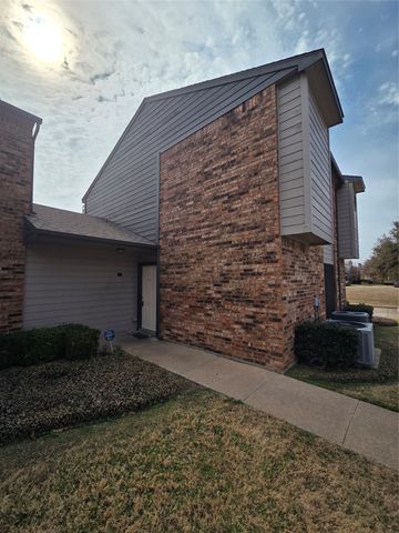 6006 Marvin Loving Drive 101, Garland, TX 75043