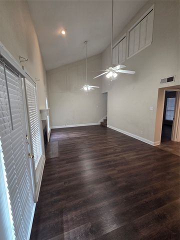 6006 Marvin Loving Drive 101, Garland, TX 75043