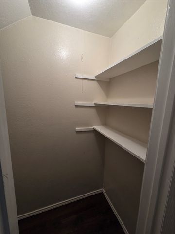 6006 Marvin Loving Drive 101, Garland, TX 75043