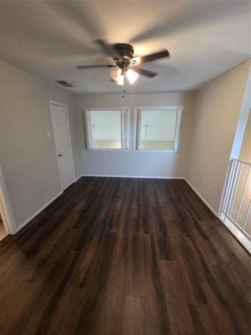 6006 Marvin Loving Drive 101, Garland, TX 75043