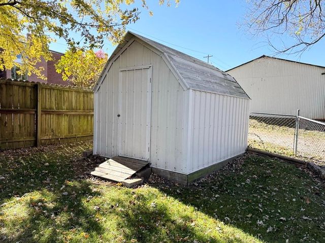 710 S Park Street, El Dorado Springs, MO 64744