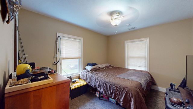 138 Main Street, Somers, CT 06071