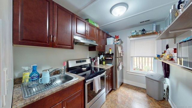 138 Main Street, Somers, CT 06071