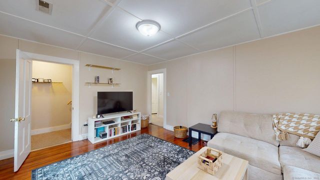 138 Main Street, Somers, CT 06071